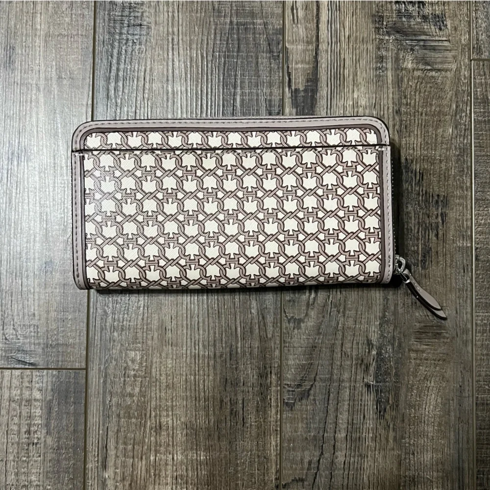 kate spade wallet - Picture 2 of 4